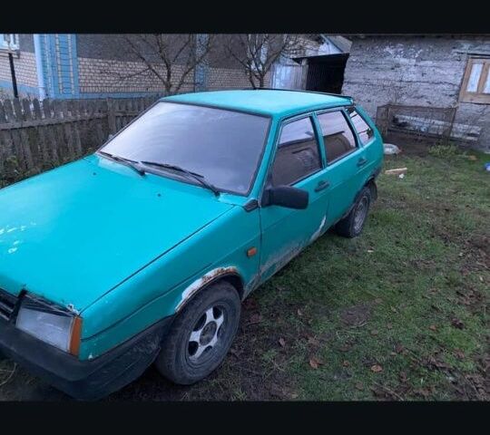 Зеленый ВАЗ 2109, объемом двигателя 1.5 л и пробегом 70 тыс. км за 592 $, фото 4 на Automoto.ua