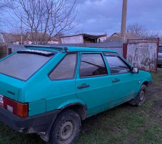 Зеленый ВАЗ 2109, объемом двигателя 1.5 л и пробегом 70 тыс. км за 592 $, фото 2 на Automoto.ua