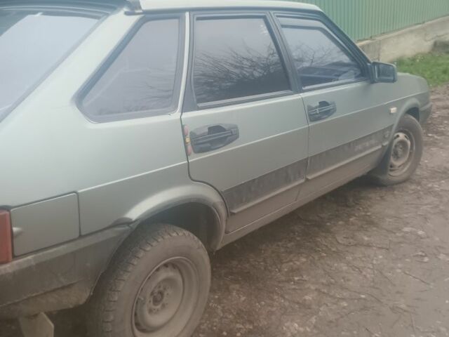 Зелений ВАЗ 2109, об'ємом двигуна 1.5 л та пробігом 1 тис. км за 1000 $, фото 2 на Automoto.ua