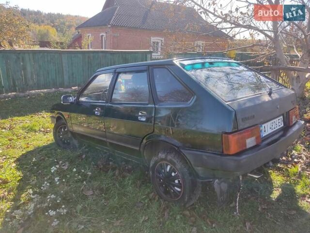 Зеленый ВАЗ 2109, объемом двигателя 1.5 л и пробегом 280 тыс. км за 2100 $, фото 4 на Automoto.ua