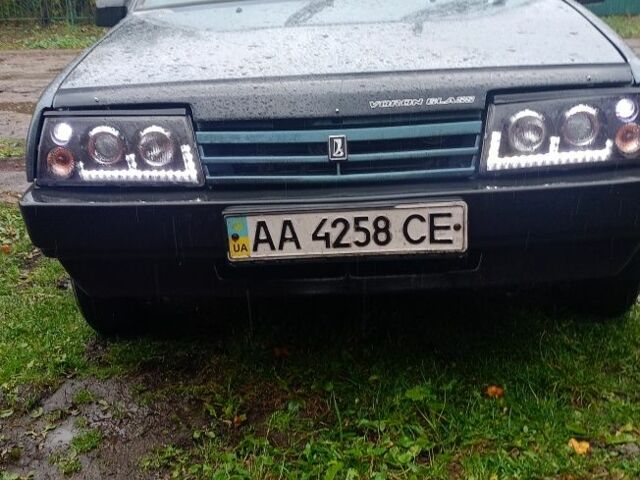 Зеленый ВАЗ 2109, объемом двигателя 1.5 л и пробегом 100 тыс. км за 1539 $, фото 4 на Automoto.ua