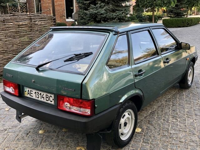 ВАЗ 2109 2006 в Синельниковом на Automoto.ua Зеленый ВАЗ 2109, объемом двигателя 1.5 л и пробегом 121 тыс. км за 1400 $, фото 3 на Automoto.ua