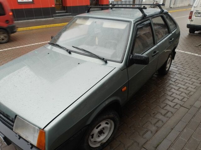 Зеленый ВАЗ 2109, объемом двигателя 1.5 л и пробегом 375 тыс. км за 1355 $, фото 11 на Automoto.ua