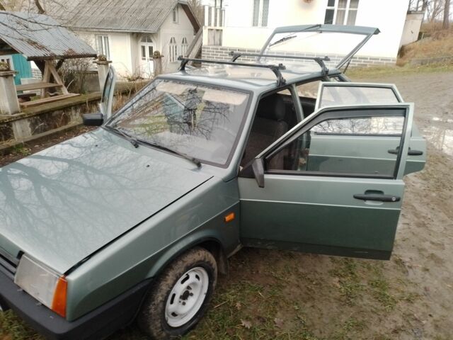 Зелений ВАЗ 2109, об'ємом двигуна 1.5 л та пробігом 375 тис. км за 1237 $, фото 1 на Automoto.ua