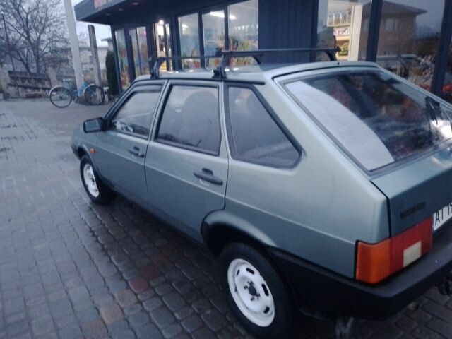 Зелений ВАЗ 2109, об'ємом двигуна 1.5 л та пробігом 375 тис. км за 1237 $, фото 2 на Automoto.ua