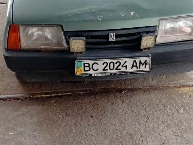 Зеленый ВАЗ 2109, объемом двигателя 1.5 л и пробегом 197 тыс. км за 950 $, фото 2 на Automoto.ua