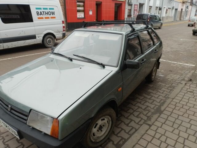 Зеленый ВАЗ 2109, объемом двигателя 1.5 л и пробегом 375 тыс. км за 1355 $, фото 14 на Automoto.ua