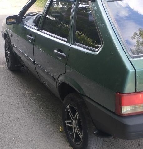 Зеленый ВАЗ 2109, объемом двигателя 0 л и пробегом 2 тыс. км за 1650 $, фото 3 на Automoto.ua