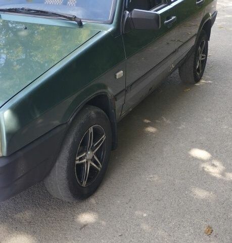 Зеленый ВАЗ 2109, объемом двигателя 0 л и пробегом 2 тыс. км за 1650 $, фото 2 на Automoto.ua