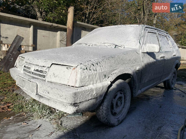 Зеленый ВАЗ 2109, объемом двигателя 1.5 л и пробегом 100 тыс. км за 1250 $, фото 4 на Automoto.ua