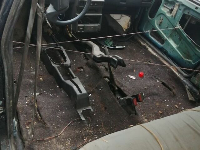 Зеленый ВАЗ 2109, объемом двигателя 0 л и пробегом 1 тыс. км за 143 $, фото 6 на Automoto.ua