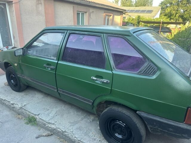 Зеленый ВАЗ 2109, объемом двигателя 1.5 л и пробегом 100 тыс. км за 577 $, фото 4 на Automoto.ua
