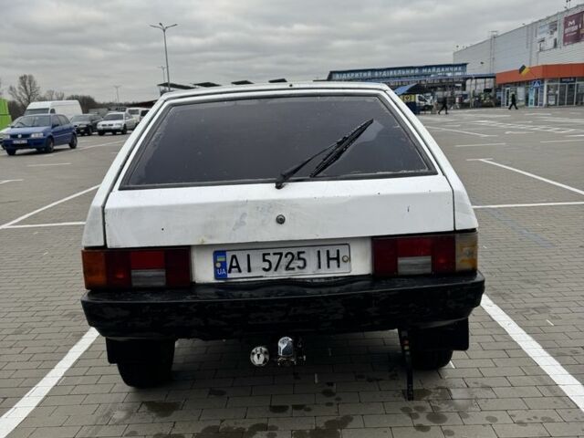 Белый ВАЗ 21093, объемом двигателя 1.5 л и пробегом 150 тыс. км за 999 $, фото 5 на Automoto.ua