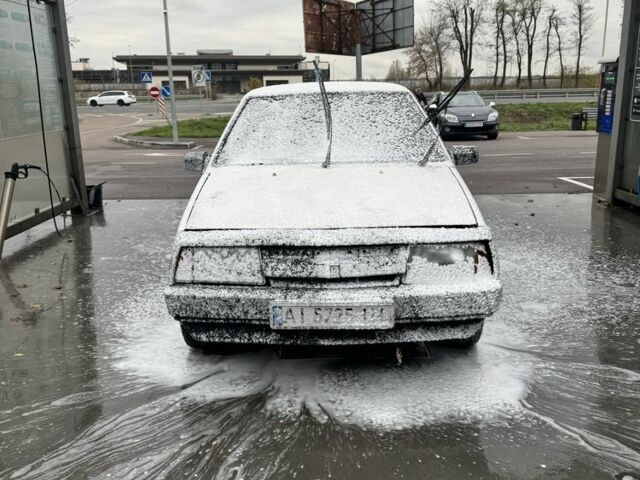 Белый ВАЗ 21093, объемом двигателя 1.5 л и пробегом 150 тыс. км за 999 $, фото 1 на Automoto.ua