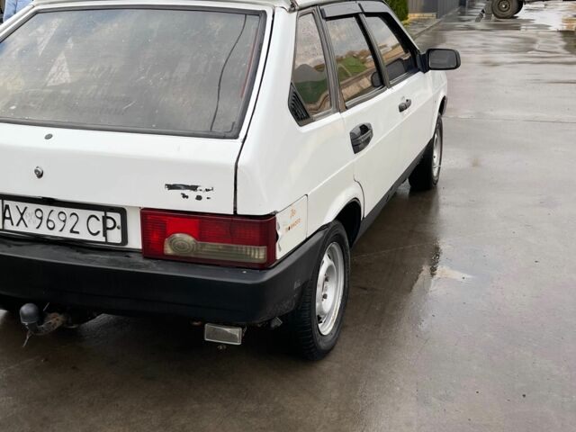 Білий ВАЗ 21093, об'ємом двигуна 1.5 л та пробігом 200 тис. км за 599 $, фото 2 на Automoto.ua