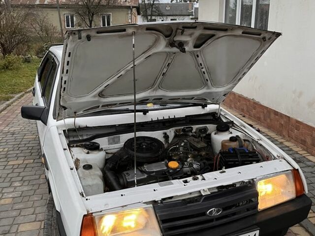 Белый ВАЗ 21093, объемом двигателя 1.5 л и пробегом 283 тыс. км за 828 $, фото 7 на Automoto.ua