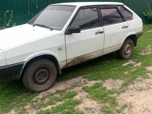 Белый ВАЗ 21093, объемом двигателя 1.5 л и пробегом 90 тыс. км за 900 $, фото 2 на Automoto.ua