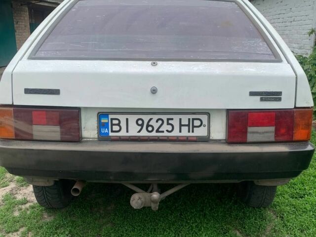 Белый ВАЗ 21093, объемом двигателя 1.5 л и пробегом 90 тыс. км за 900 $, фото 4 на Automoto.ua