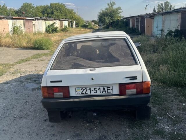 Белый ВАЗ 21093, объемом двигателя 1.5 л и пробегом 150 тыс. км за 632 $, фото 4 на Automoto.ua