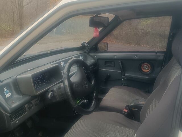 Белый ВАЗ 21093, объемом двигателя 1.5 л и пробегом 44 тыс. км за 1188 $, фото 6 на Automoto.ua