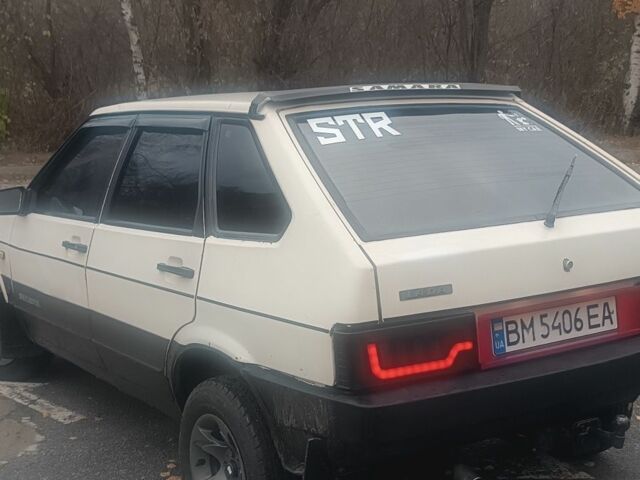 Белый ВАЗ 21093, объемом двигателя 1.5 л и пробегом 44 тыс. км за 1188 $, фото 3 на Automoto.ua