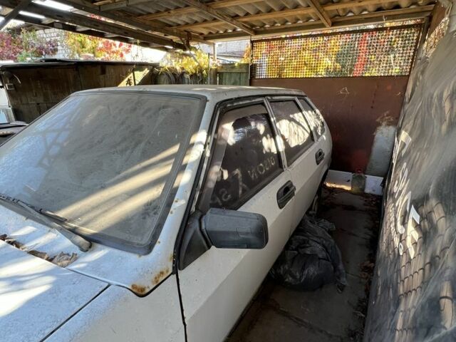 Белый ВАЗ 21093, объемом двигателя 1.5 л и пробегом 300 тыс. км за 790 $, фото 6 на Automoto.ua