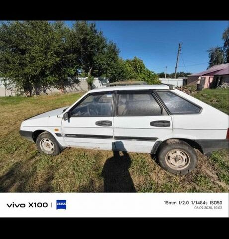 Білий ВАЗ 21093, об'ємом двигуна 1.5 л та пробігом 999 тис. км за 750 $, фото 5 на Automoto.ua