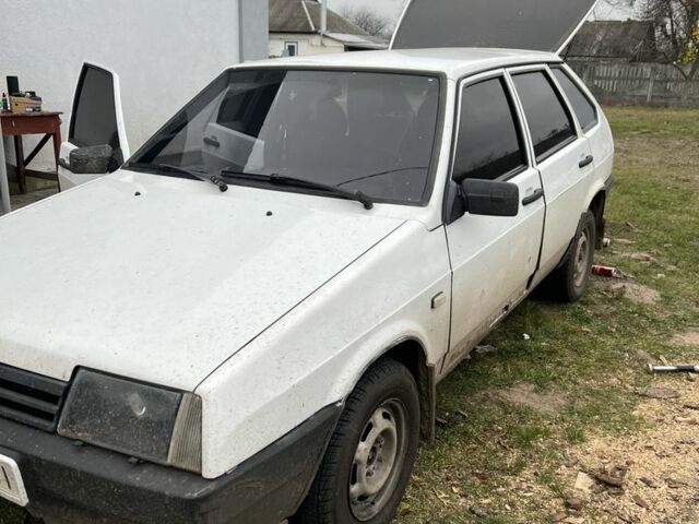 Белый ВАЗ 21093, объемом двигателя 1.5 л и пробегом 270 тыс. км за 762 $, фото 5 на Automoto.ua