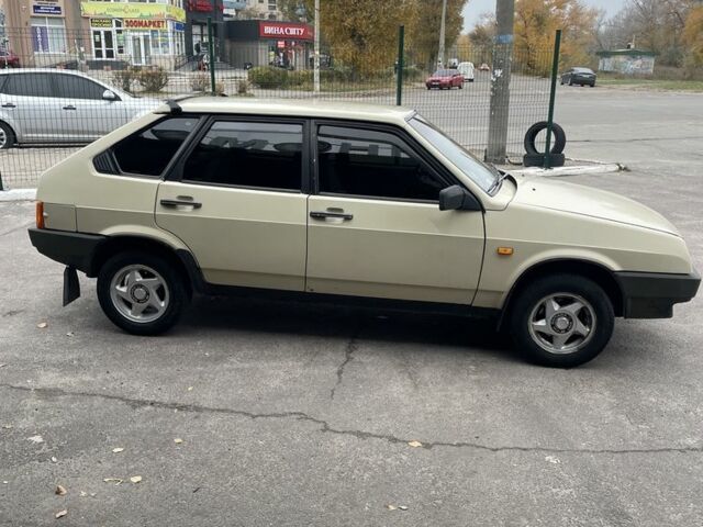 Бежевый ВАЗ 21093, объемом двигателя 1.5 л и пробегом 32 тыс. км за 1350 $, фото 6 на Automoto.ua
