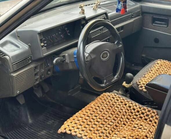 Бежевый ВАЗ 21093, объемом двигателя 2 л и пробегом 350 тыс. км за 1250 $, фото 8 на Automoto.ua