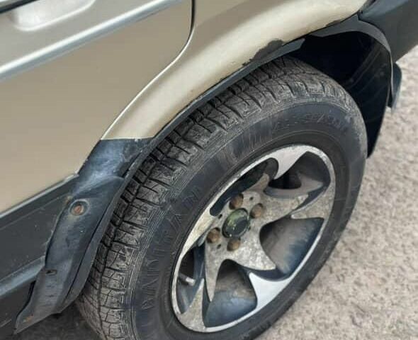 Бежевый ВАЗ 21093, объемом двигателя 2 л и пробегом 350 тыс. км за 1250 $, фото 4 на Automoto.ua