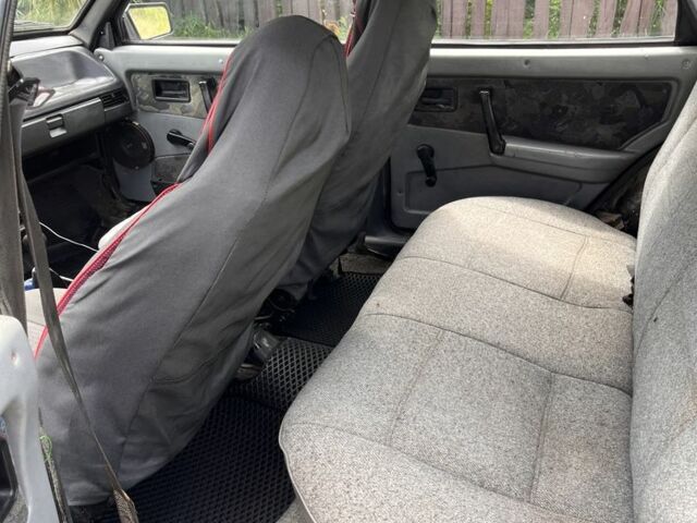 Чорний ВАЗ 21093, об'ємом двигуна 1.3 л та пробігом 86 тис. км за 890 $, фото 7 на Automoto.ua