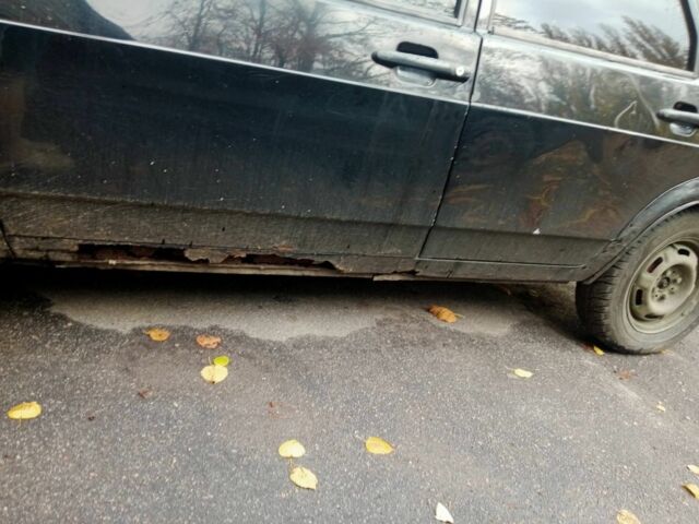 Черный ВАЗ 21093, объемом двигателя 1.5 л и пробегом 325 тыс. км за 584 $, фото 8 на Automoto.ua