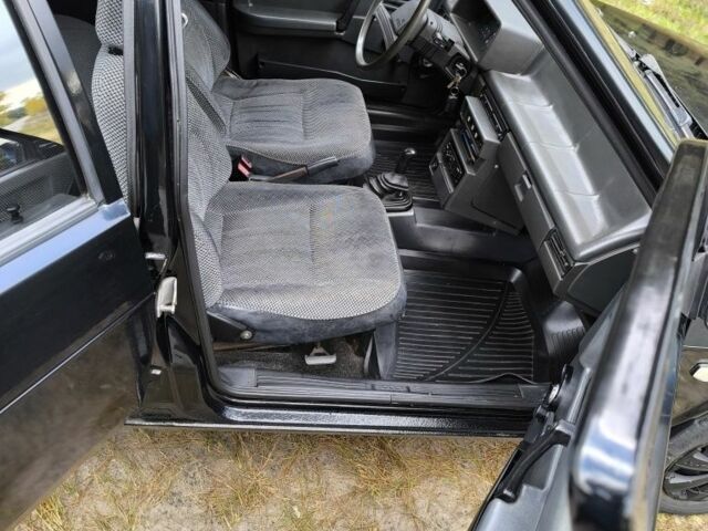 Черный ВАЗ 21093, объемом двигателя 1.5 л и пробегом 122 тыс. км за 1600 $, фото 4 на Automoto.ua