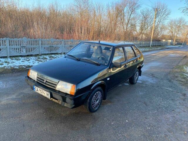 Чорний ВАЗ 21093, об'ємом двигуна 1.5 л та пробігом 88 тис. км за 2500 $, фото 1 на Automoto.ua