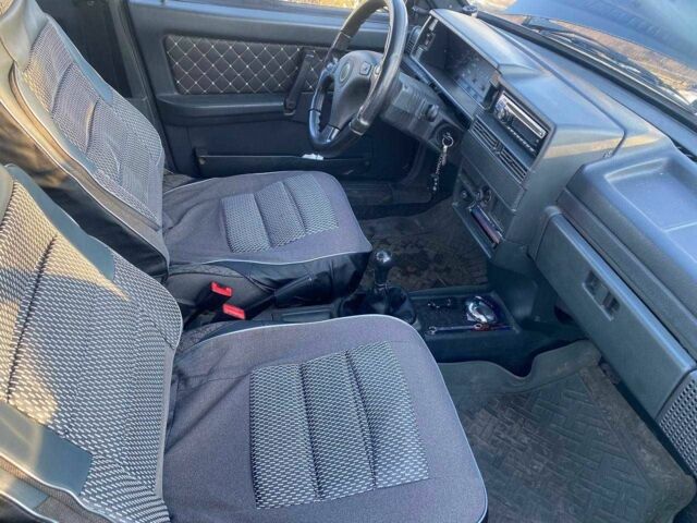 Чорний ВАЗ 21093, об'ємом двигуна 1.5 л та пробігом 88 тис. км за 2500 $, фото 7 на Automoto.ua