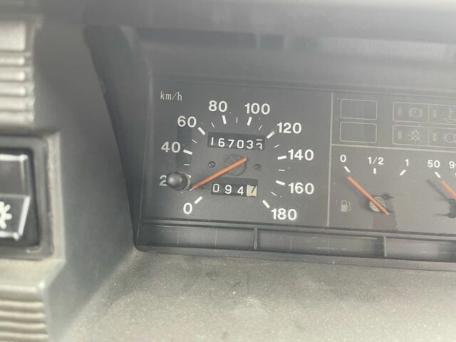 Чорний ВАЗ 21093, об'ємом двигуна 1.5 л та пробігом 167 тис. км за 800 $, фото 4 на Automoto.ua
