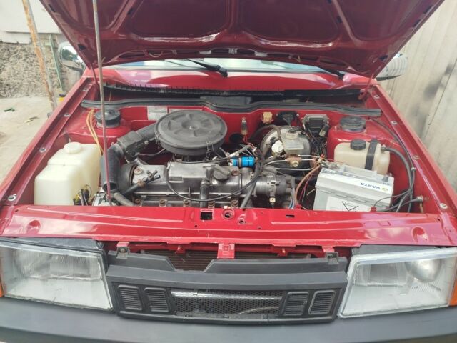 Красный ВАЗ 21093, объемом двигателя 1.5 л и пробегом 200 тыс. км за 1812 $, фото 9 на Automoto.ua