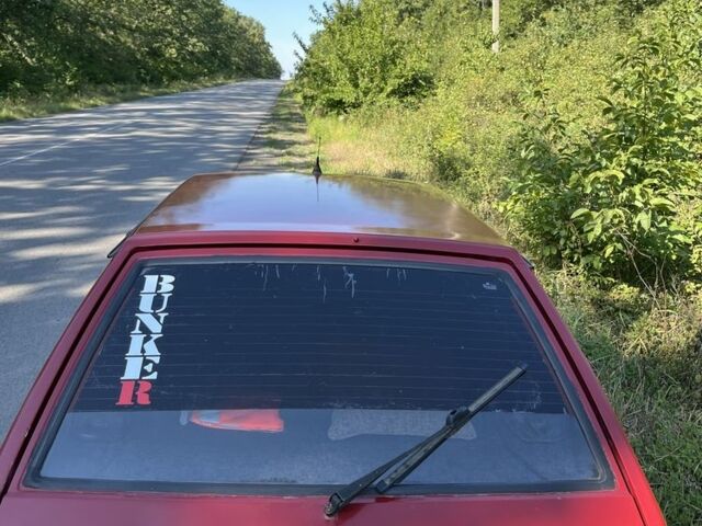 Красный ВАЗ 21093, объемом двигателя 1.5 л и пробегом 2 тыс. км за 600 $, фото 1 на Automoto.ua