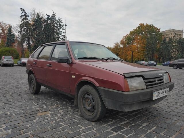 Красный ВАЗ 21093, объемом двигателя 1.5 л и пробегом 215 тыс. км за 1000 $, фото 1 на Automoto.ua