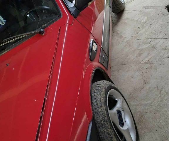 Красный ВАЗ 21093, объемом двигателя 1.5 л и пробегом 35 тыс. км за 650 $, фото 3 на Automoto.ua