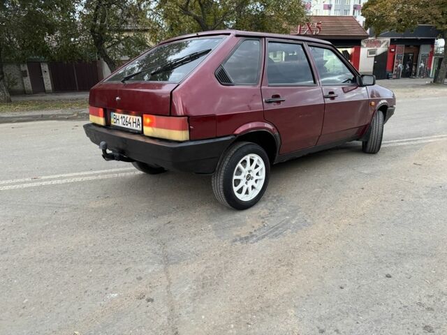 ВАЗ 21093 1991 в Одессе на Automoto.ua Красный ВАЗ 21093, объемом двигателя 1.5 л и пробегом 200 тыс. км за 1399 $, фото 4 на Automoto.ua
