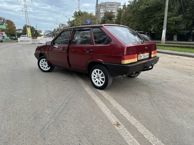 ВАЗ 21093 1991 в Одессе на Automoto.ua Красный ВАЗ 21093, объемом двигателя 1.5 л и пробегом 200 тыс. км за 1399 $, фото 2 на Automoto.ua