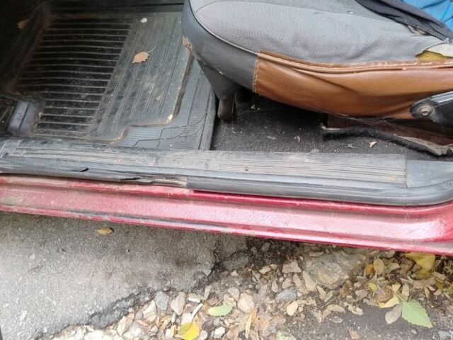 Червоний ВАЗ 21093, об'ємом двигуна 1.5 л та пробігом 600 тис. км за 594 $, фото 16 на Automoto.ua