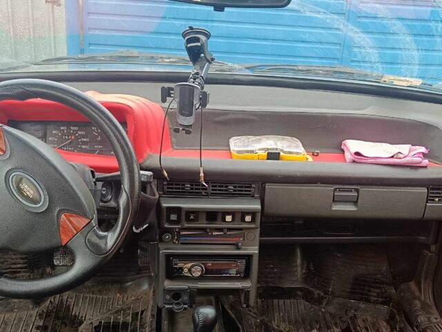Красный ВАЗ 21093, объемом двигателя 1.5 л и пробегом 280 тыс. км за 942 $, фото 3 на Automoto.ua