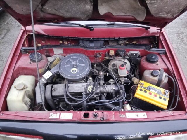 Красный ВАЗ 21093, объемом двигателя 0 л и пробегом 100 тыс. км за 599 $, фото 4 на Automoto.ua