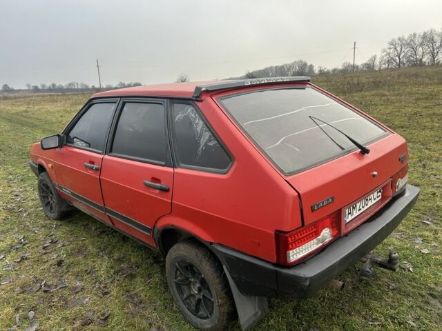 Красный ВАЗ 21093, объемом двигателя 1.5 л и пробегом 60 тыс. км за 950 $, фото 5 на Automoto.ua