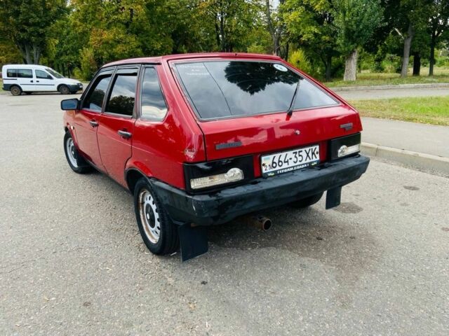 Красный ВАЗ 21093, объемом двигателя 1.5 л и пробегом 79 тыс. км за 1150 $, фото 4 на Automoto.ua