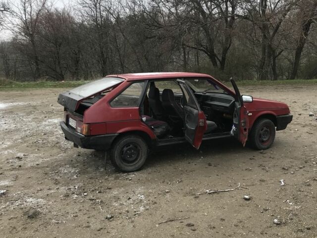 Красный ВАЗ 21093, объемом двигателя 1.3 л и пробегом 3 тыс. км за 40000 $, фото 6 на Automoto.ua