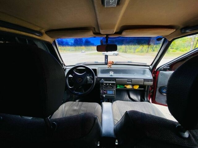 Красный ВАЗ 21093, объемом двигателя 1.5 л и пробегом 79 тыс. км за 1150 $, фото 8 на Automoto.ua